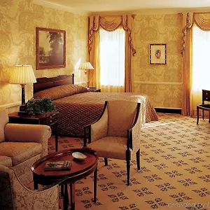 Williamsburg Inn Отель